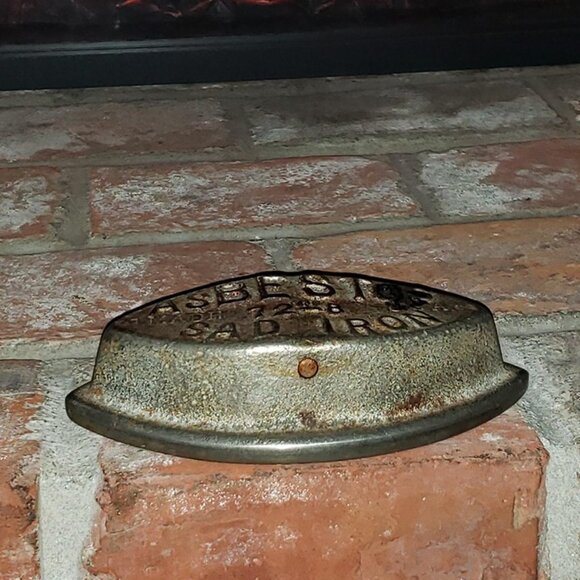 Antique iron doorstop cast iron Asbestos 72 B Iron - Picture 2 of 5